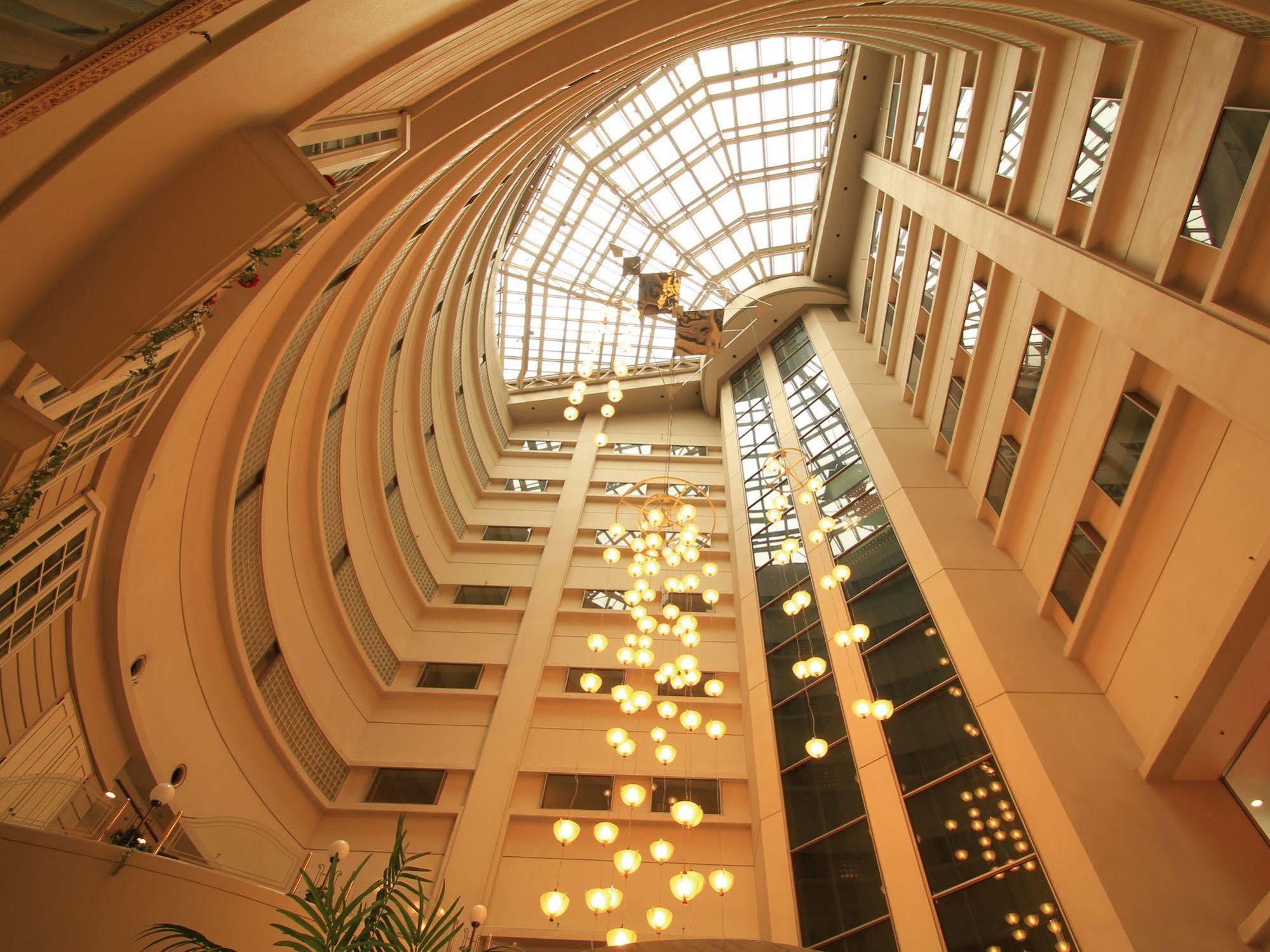 Apa Hotel Fukuoka Watanabedori Ekimae Excellent Exteriör bild